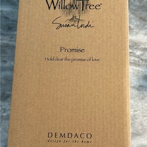 Willow Tree Collectible by Susan Lordi - Promise